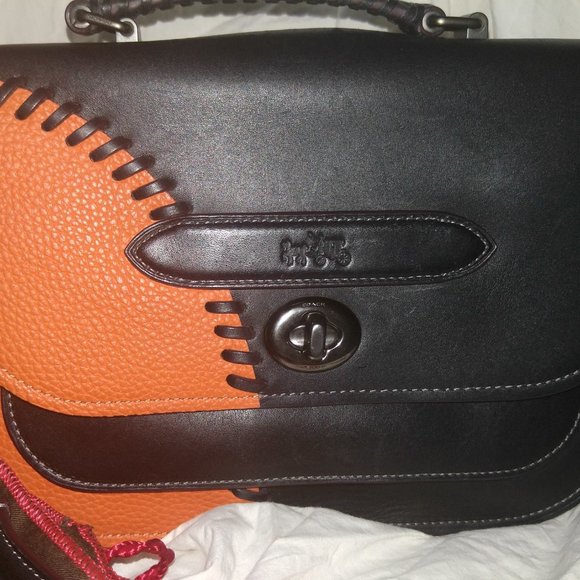 Coach Rip and Repair Small Link Messenger Bag in Leather - Picture 9 of 14